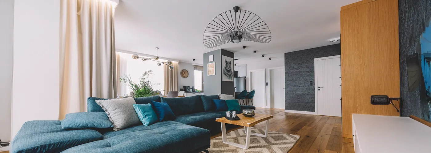 Intérieur froid : comment réchauffer une pièce grâce à la déco ?