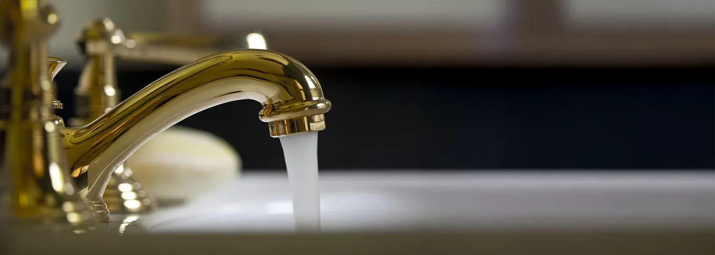 Comment intégrer du laiton dans votre décoration intérieure ?