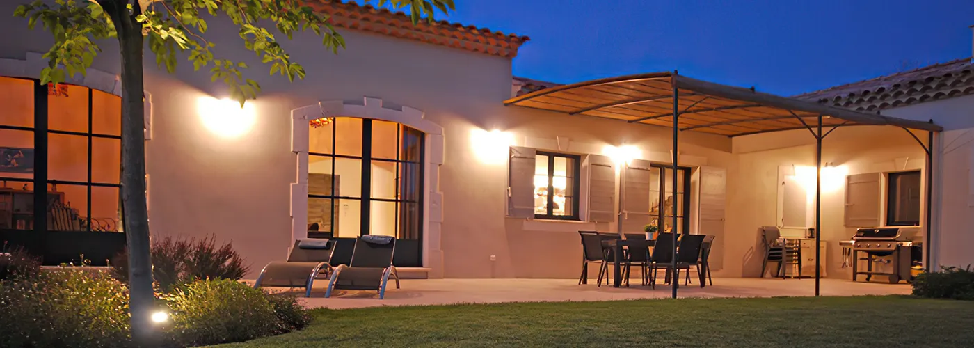 Quel luminaire choisir pour son éclairage de terrasse ?